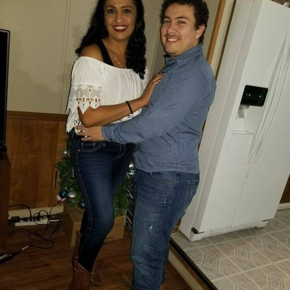 Meet your Posher, Noralba - Picture 1 of 1